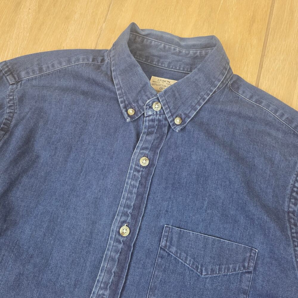 J.Crew Chambray Button Down Shirt Men's Small Blue Cotton Long Sleeve Casual - Picture 4 of 10